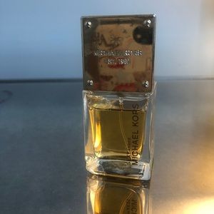 Michael Kors sexy amber